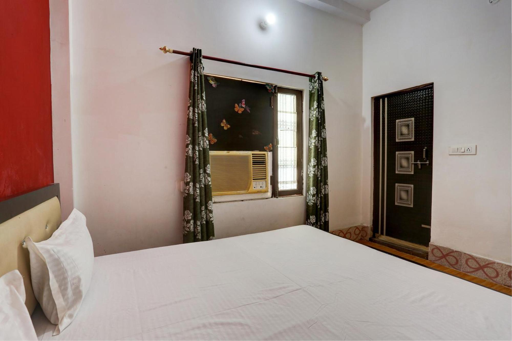 Ss Paradise Hotel