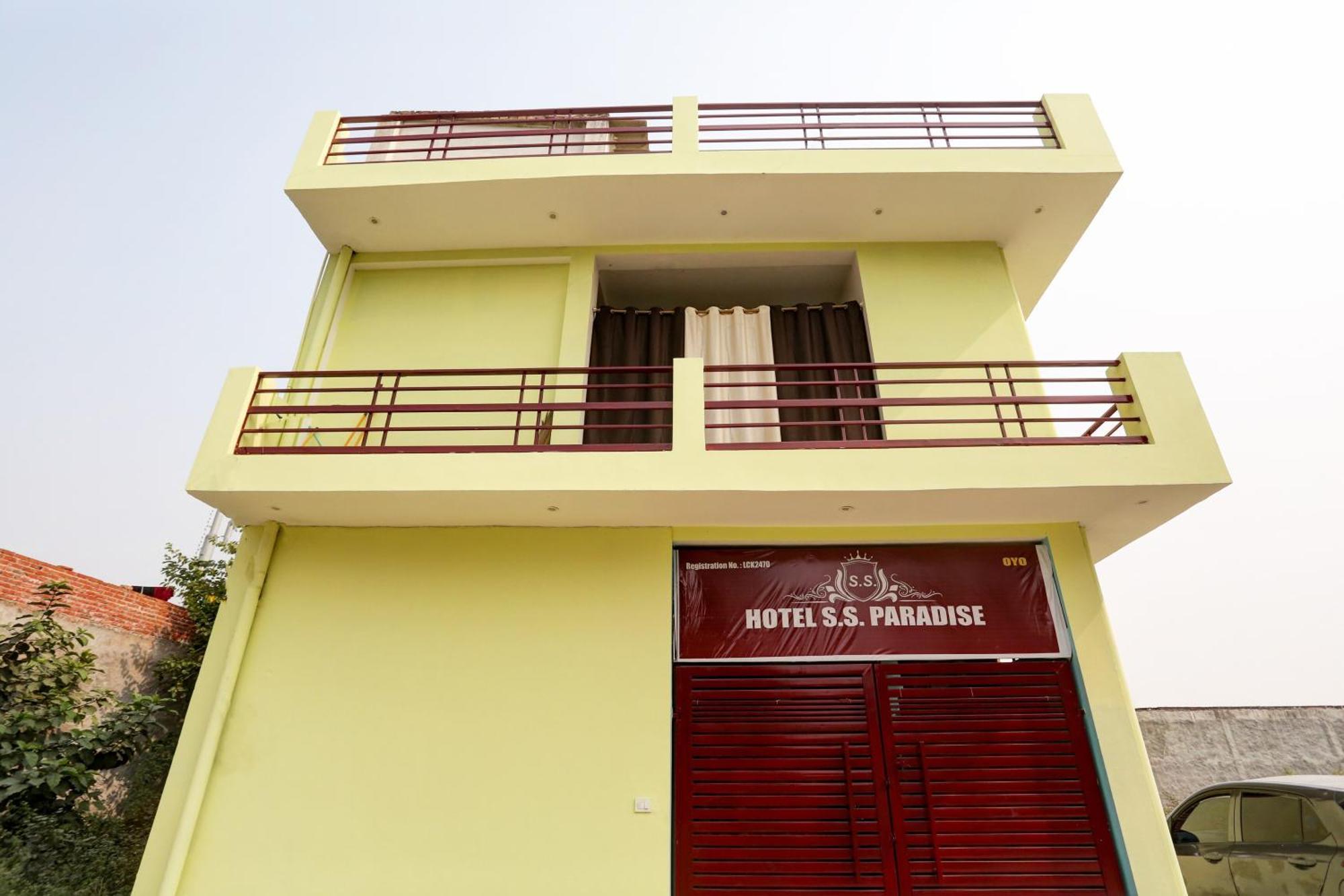 Ss Paradise Hotel Lucknow